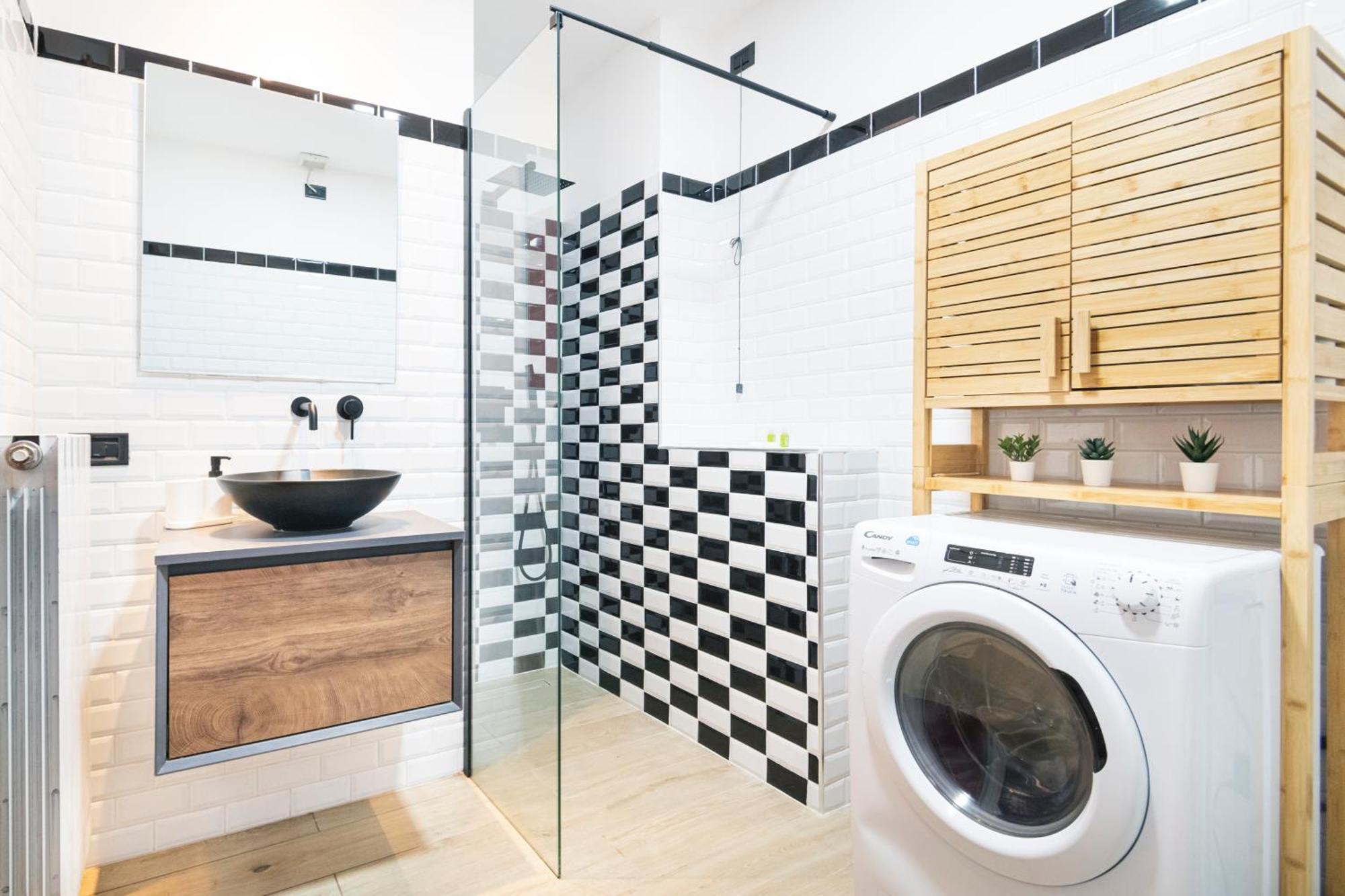 דירות מילאנו Easylife - Accogliente Monolocale In Via Torino, Posizione Perfetta Per Scoprire La Citta מראה חיצוני תמונה